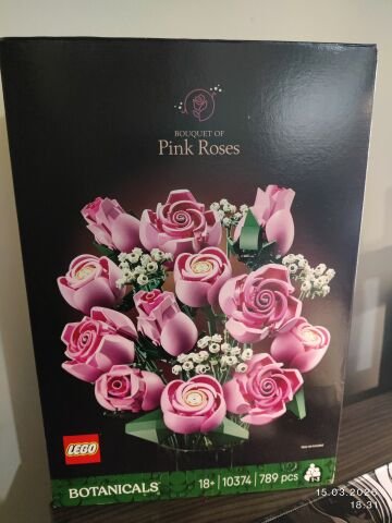 LEGO Botanicals Pembe Gül Buketi 10374